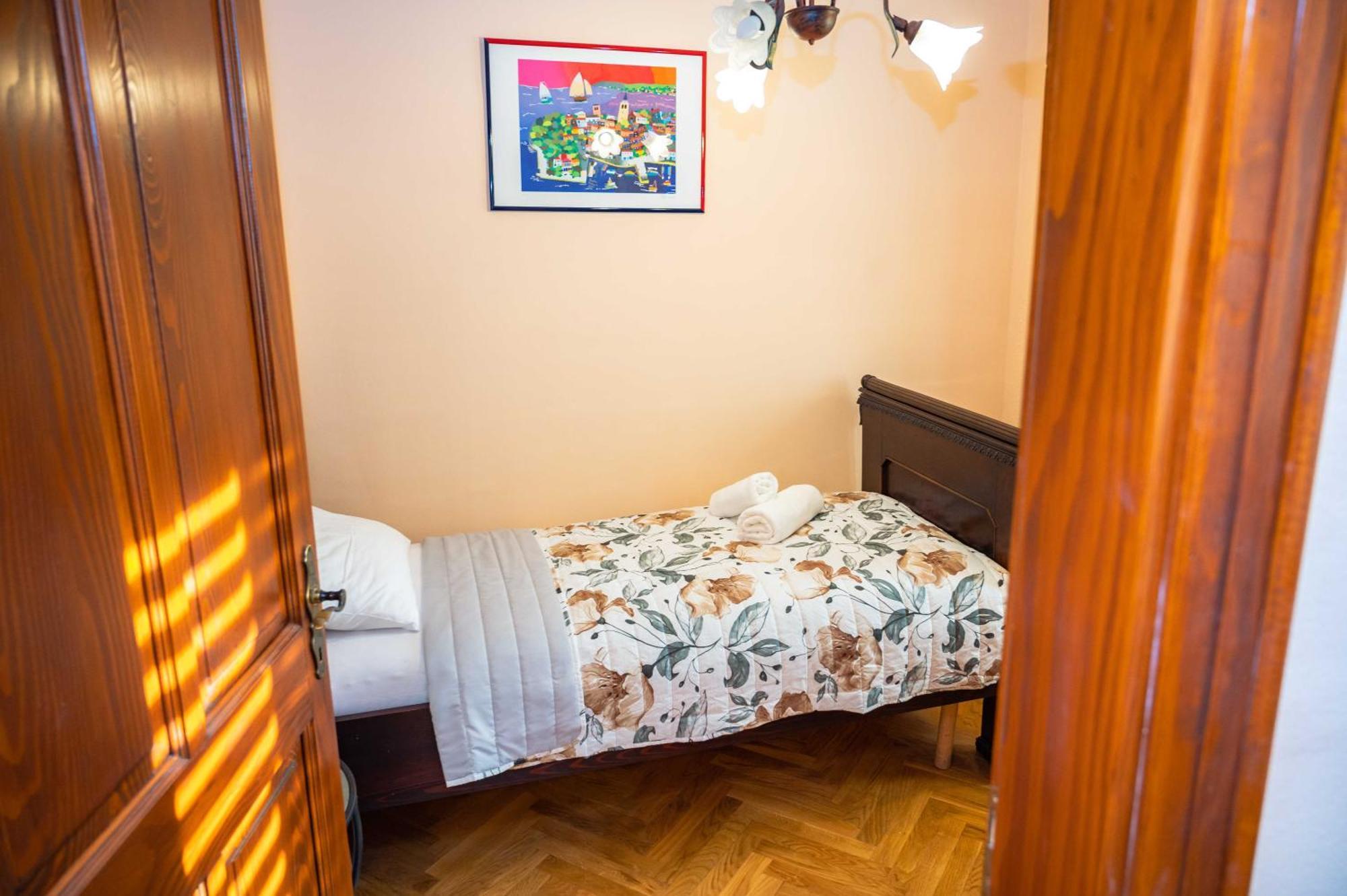 Amoret Apartman *