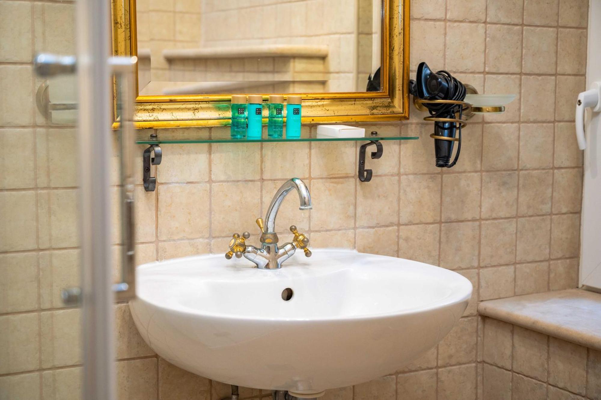 Amoret Apartman