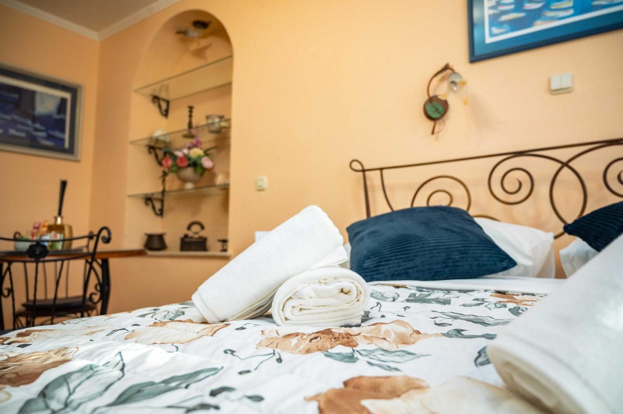 Amoret Apartman *